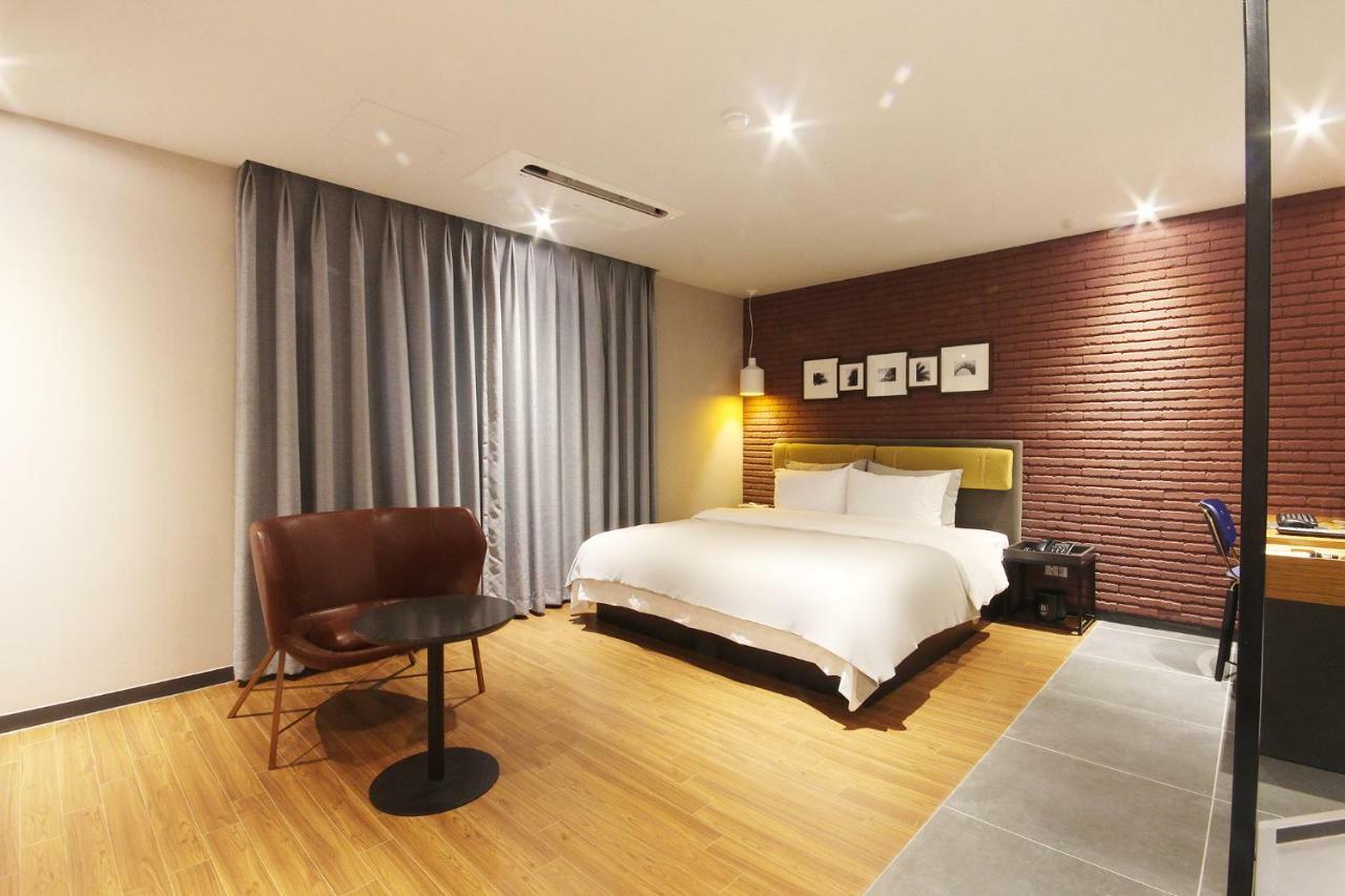 Brown Dot Hotel Seomyeon Busan Luaran gambar